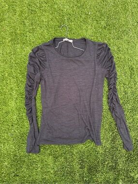 We The Free Ruched Sleeve Long Sleeve Top 🖤